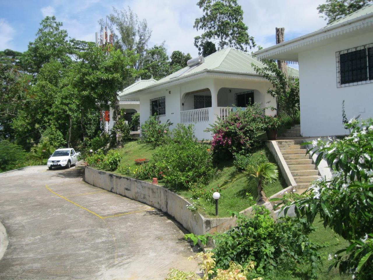 Chepsted Chalets *